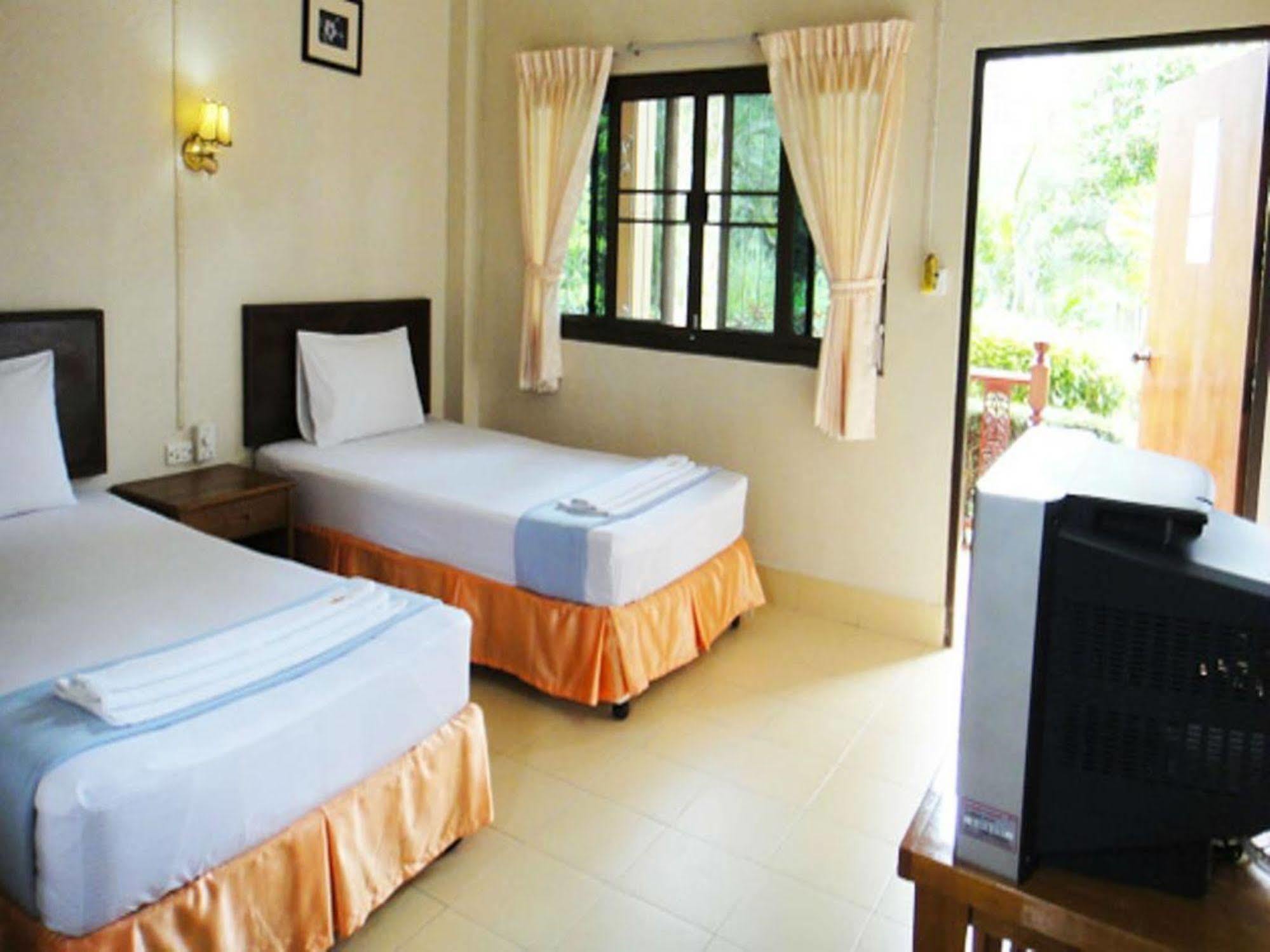 Asia Divers Resort Ko Tao Exterior foto